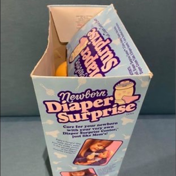 Newborn Diaper Surprise Doll Vintage 1997 - Picture 7 of 7